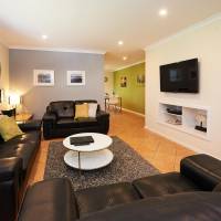 Deluxe Two-Bedroom Apartment - Double Storey