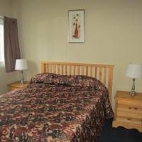 One-Bedroom Suite (Not Pet Friendly)