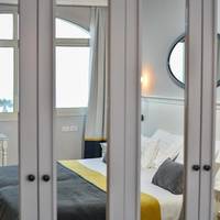 Superior Double or Twin Room with Lake View