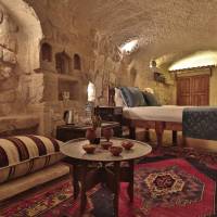 Superior Cave Room