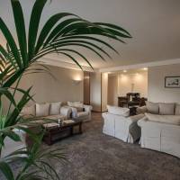 Presidential Apartment