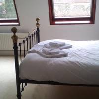 Four-Bedroom Apartment (8 Adults)