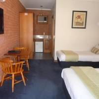 Executive Queen Twin Room