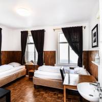 Triple Room with Shared Bathroom