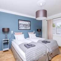 Deluxe Double or Twin Room with Shared Bathroom