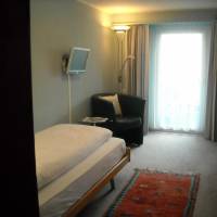 Single Room with Shared Bathroom
