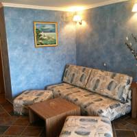 Deluxe Family Suite (2 Adults + 2 Children)