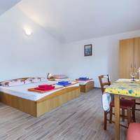 Studio with Balcony (3 Adults) 