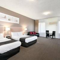 Twin Suite
