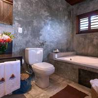 King Suite with Spa Bath