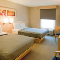 Standard Double Room with Two Double Beds