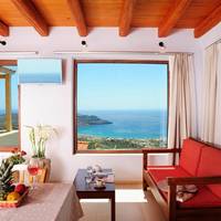 Deluxe Suite with Sea View