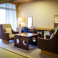 Deluxe Twin Room with Tatami Area - Non-Smoking 