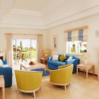 One-Bedroom Townhouse with Garden View