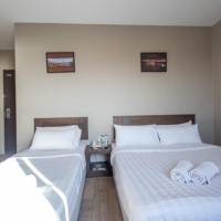 Deluxe Triple Room with Sea View