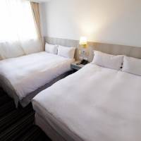 Family Room (4 Adults)