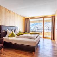 Suite with Sauna