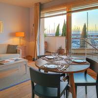 Two-Bedroom Apartment - Split Level