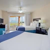 Queen Room with Two Queen Beds and Ocean View - Non-Smoking