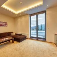 King Room with Mountain View