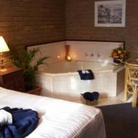 Double Room with Spa Bath