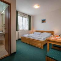 Double Room with Extra Bed