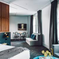 Executive King and Single Room - Wentworth