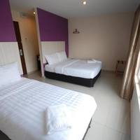 Family Suite 4