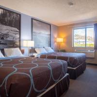 Queen Room with Two Queen Beds - Non-Smoking