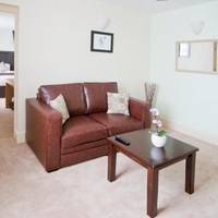 Family Room (2 Adults + 2 Children)
