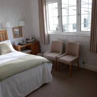 Double or Twin Room with Sea View