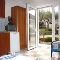 Studio with Garden View