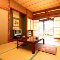 Triple Room with Shared Bathroom