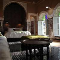 L'Alcazar Royal Suite 