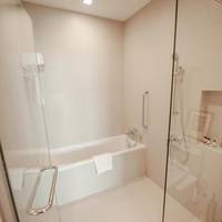  One Bedroom Premium Sea View  