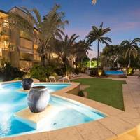 Deluxe Two-Bedroom Apartment with Balcony