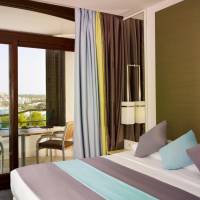 Superior Double or Twin Room with Marina View