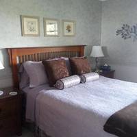 Queen Suite