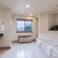 Superior King Suite - Non-Smoking