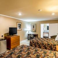 Double Room with Two Double Beds - Non-Smoking