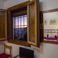 One-Bedroom Apartment (4 Adults)