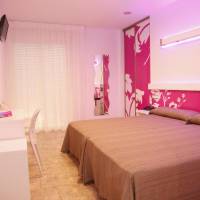 Two Connecting Double Rooms