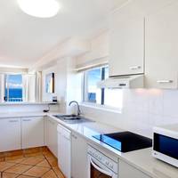 One-Bedroom Apartment (Level 2)