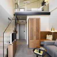 Junior Suite with Pool View