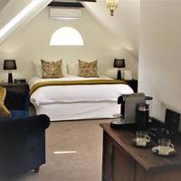 Classic Quadruple Room