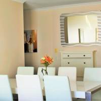 Three-Bedroom Apartment with Lake View