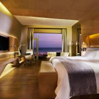 Deluxe King Room with Sea View