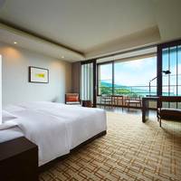 Twin Room with Mountain View