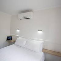 Deluxe 2 Bedroom Cabin - Sleeps 5