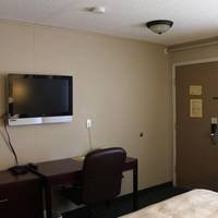 Deluxe Queen Room - Non-Smoking